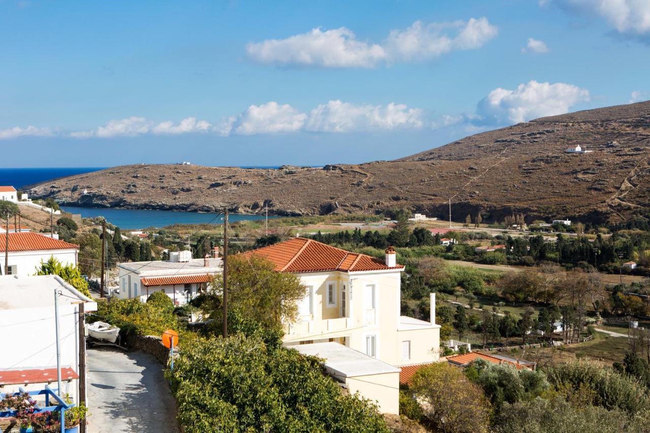 Anemomiloi Andros Hotel ภายนอก รูปภาพ