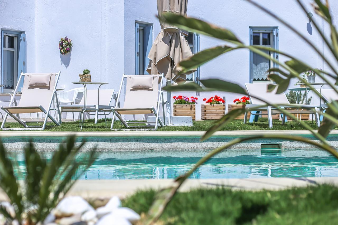 Anemomiloi Andros Hotel ภายนอก รูปภาพ