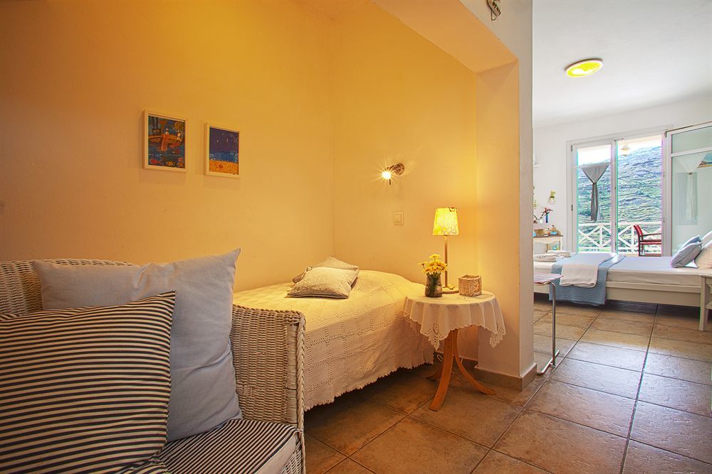 Anemomiloi Andros Hotel ภายนอก รูปภาพ