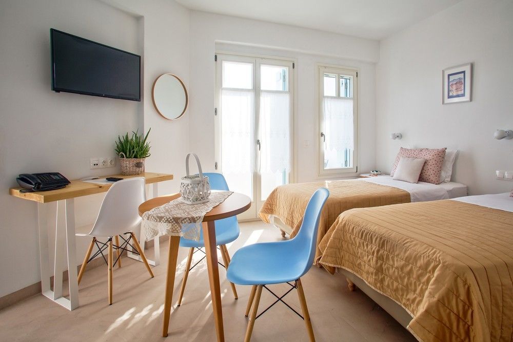 Anemomiloi Andros Hotel ภายนอก รูปภาพ