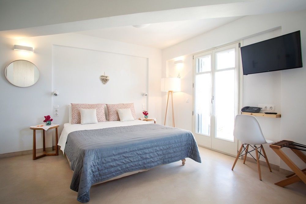 Anemomiloi Andros Hotel ภายนอก รูปภาพ
