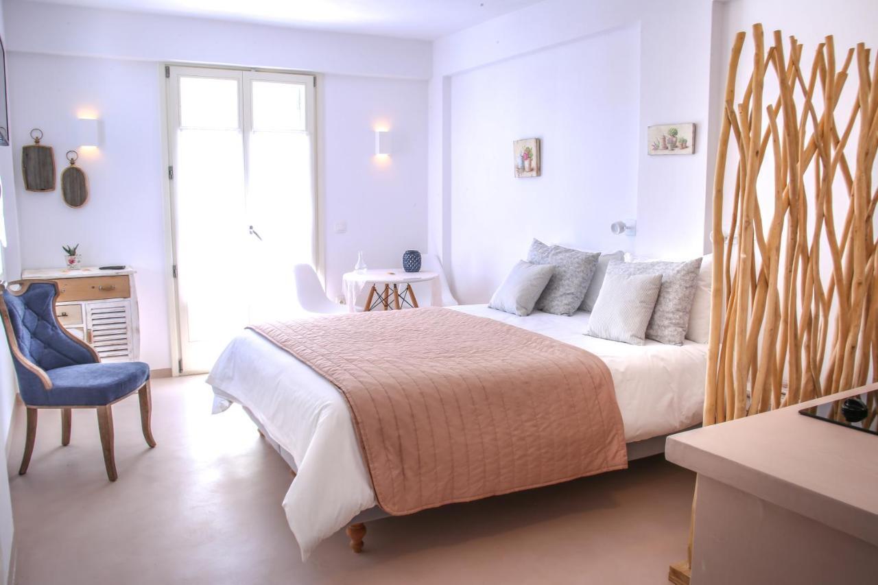 Anemomiloi Andros Hotel ภายนอก รูปภาพ